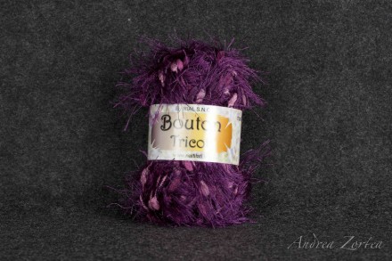 Buton Tricot - col 0000